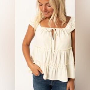 Juniper Blue Tiered Short Sleeve Top in Cream